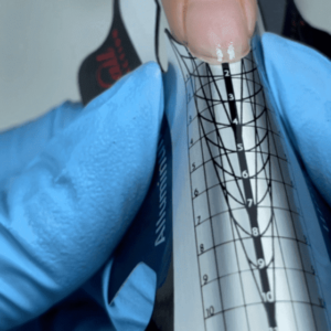 ricostruzione unghie con cartina